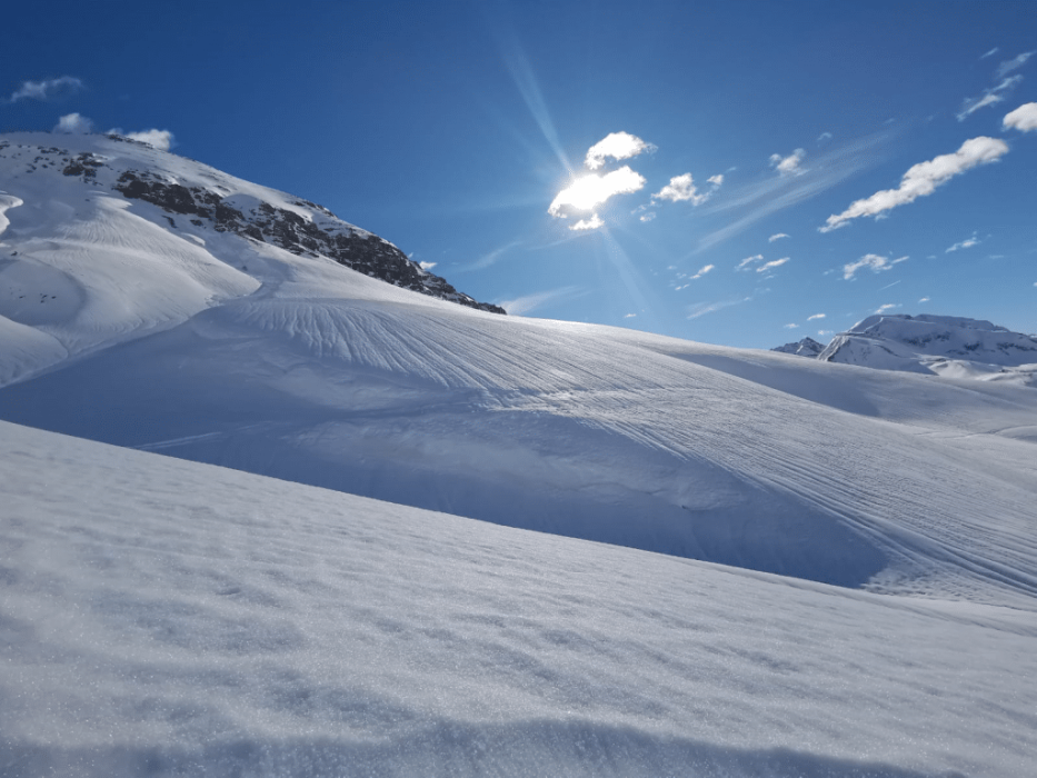 Sonnenskifahren in Ihrem Skiurlaub am Arlberg im Frühling