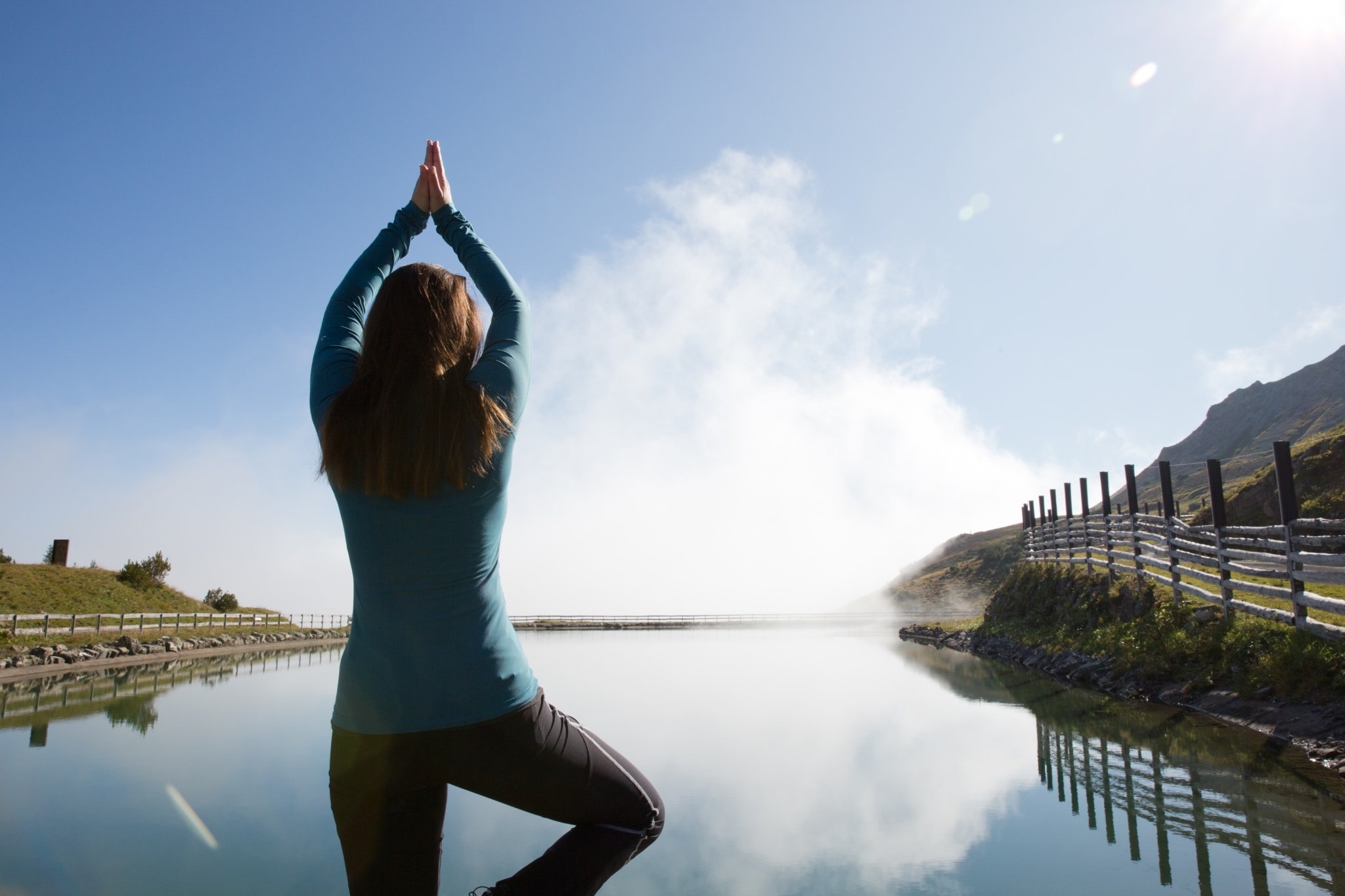 Yoga in den Bergen