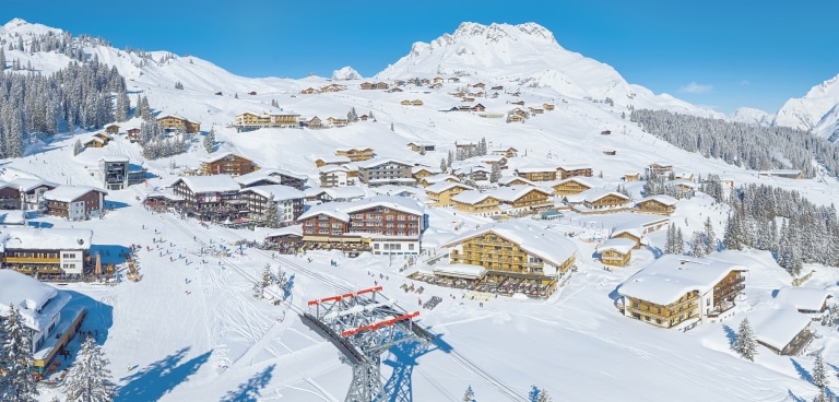 Sonnenburg Skihotel in Oberlech am Arlberg