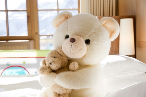 Ferien mit Baby in Österreich Das Baby-Package im Familienhotel Sonnenburg in Lech am Arlberg sorgt für perfekte Ferien mit Baby in Österreich