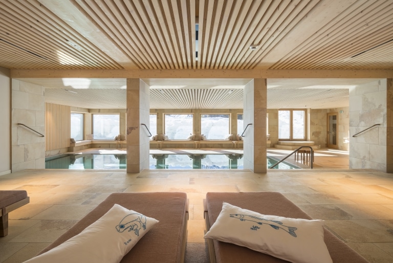 Die Sonnenburg in Lech am Arlberg ist ein Hotel mit Pool