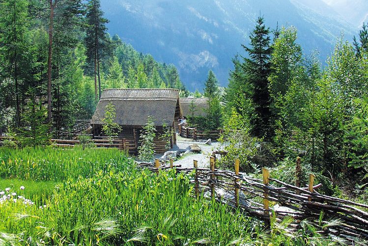 Ihr Sommerurlaub in Lech am Arlberg ist nicht nur auf die Lecher Bergwelt begrenzt, es erwarten Sie auch zahlreiche Ausflugsziele