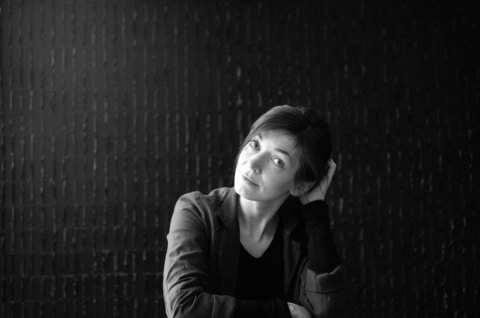 Friederike Gösweiner Lesung in der Sonnenburg - Friederike Gösweiner "Regenbogenweiß"