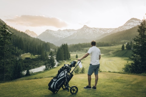 Golf_2019_LZTG_by_Daniel_Zangerl16 Golfer am Golfplatz Lech